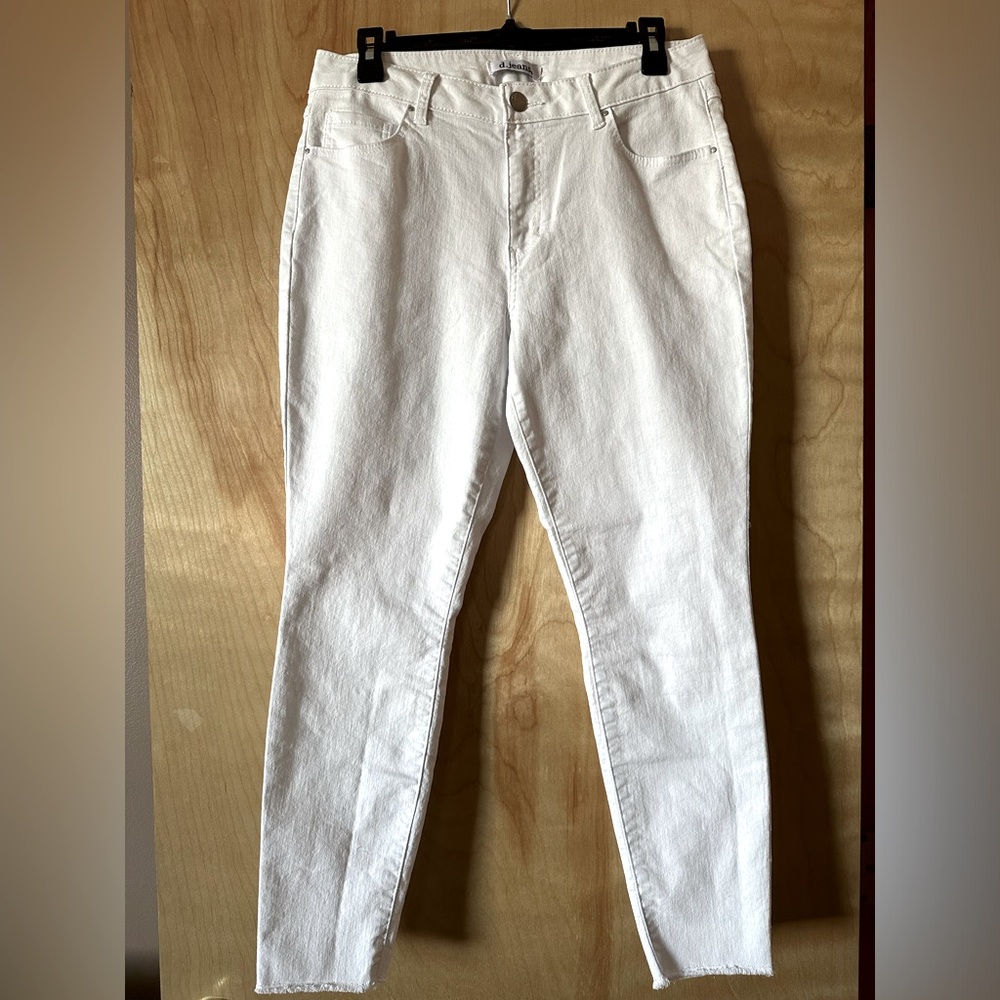 💕d. jeans 💕 Women's White Stretch Ankle Jeans